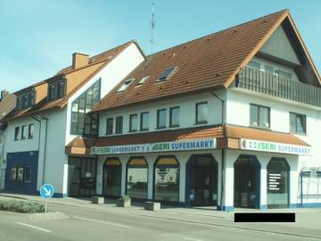 Ansicht Wohn- und Geschäftshaus