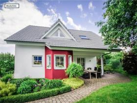 Einfamilienhaus_Vorderansicht_Musterfoto - Дом Выкупа в Феллен-Ренгерсбрунн, Германия