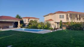 Hus til salgs i Pomorie, Bulgaria