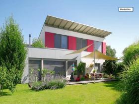 ansprechendes_Einfamilienhaus_Musterfoto - 房屋 取消抵押品赎回权 于 坎德尔-格默斯海姆, 德国