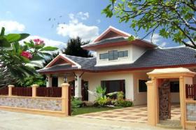 Villa til salgs i Chon Buri, Thailand