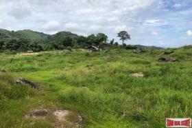 Propriedade da terra / florestal à venda em Phuket, Tailândia