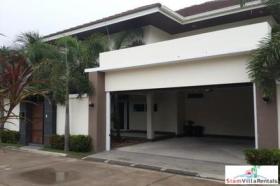 Villa for sale in Chon Buri Province, Thailand