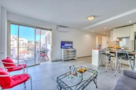 Ferienhaus zu vermieten in Antibes-Juan-les-Pins, Frankreich