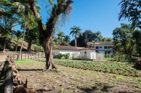 Kauf Wohnhaus in Brasilien - cattle breeding for sale in Cachoeiras de Macacu, Brazil