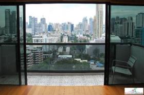 Villa in vendita a Bangkok-Distretto di Khlong Toei, Tailandia