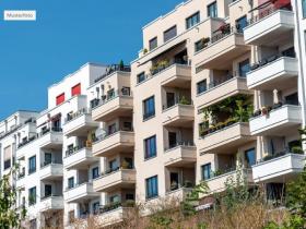 Mehrfamilienhaus_12_Musterfoto - 房屋 取消抵押品赎回权 于 法兰克福-北西区, 德国