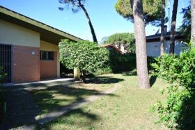 Nyaraló kiadó a  oldalon. Lignano Sabbiadoro-Lignano Pineta, Olaszország