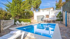 Ferienhaus zu vermieten in Vidreres-Can Vives de Baix, Spanien