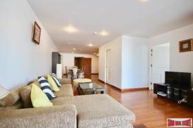 Villa in vendita a Bangkok-Distretto di Khlong Toei, Tailandia
