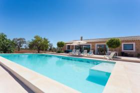 Ferienhaus zu vermieten in Llucmajor, Spanien