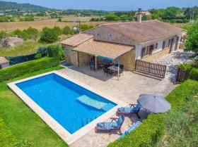 Ferienhaus zu vermieten in Son Negre-Cala Romantica, Spanien