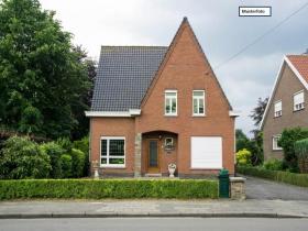 ansprechendes_Einfamilienhaus_2_Musterfoto - 房屋 取消抵押品赎回权 于 比森多夫-维辛根, 德国
