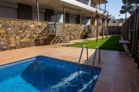 Ferienhaus zu vermieten in Rosen-Rosen, Spanien