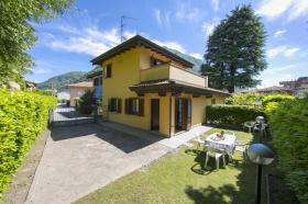Holiday home for rent in Laveno-Mombello, Italy