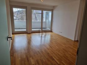 Plat te koop in Marktgemeinde St. Johann in Tirol, Oostenrijk