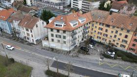 Flerfamiliehus til salgs i Biel/Bienne-Altstadt, Sveits