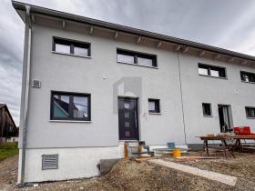 Vrijstaand huis te koop in Malterdingen-Emmendingen, Germany
