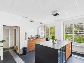 Kantoorgebouw te huur in Zürich-Werd, Zwitserland