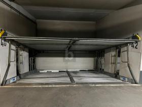 駐車場 販売 で ウィーン-KG Dornbach, オーストリア