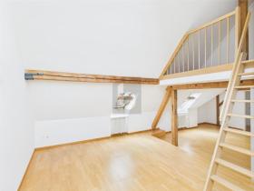 appartement mansardé pour le loyer à Zurich, Suisse