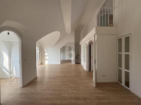 Apartamento sótão à venda em Munique-Schwabing, Alemanha