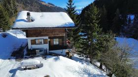 Charlet til salgs i Morgins, Sveits