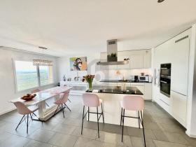 Floor Apartment for sale in Villars-Sainte-Croix, Switzerland