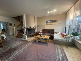 Middenwoning te koop in Meddewade, Germany