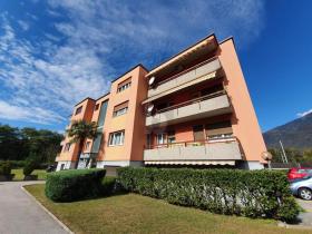 Floor Apartment for rent in Quartino, Switzerland