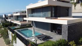 House for sale in Adalia-Üçgen Mahallesi, Turkey