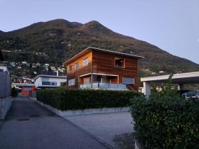 一戸建て 販売 で クニャスコ, スイス