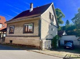 Enebolig til salgs i Kurort Steinbach-Hallenberg, Tyskland