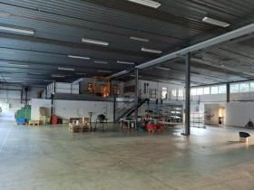 Αποθηκεύστε προς ενοικίαση στο Ecublens, Ελβετία
