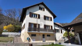 Floor Apartment for rent in Saint-Blaise, Switzerland