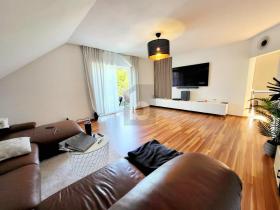 Apartamento duplex à venda em Wöllstein, Alemanha