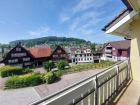 Maisonettewohnung zu vermieten in Oberuzwil, Schweiz