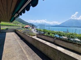 Gulv Leilighet  til leie i Oberhofen am Thunersee, Sveits