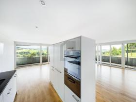 Etagenwohnung zu vermieten in Teufen (AR), Schweiz