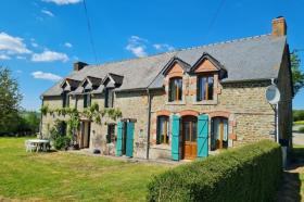 House for sale in Mohon, France