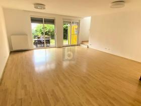 Rijtjeshuis te koop in Graz-Straßgang, Oostenrijk