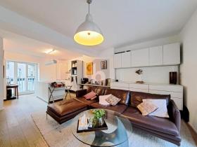 Apartamento duplex para alugar em München-Bezirksteil Haidhausen Süd, Alemanha