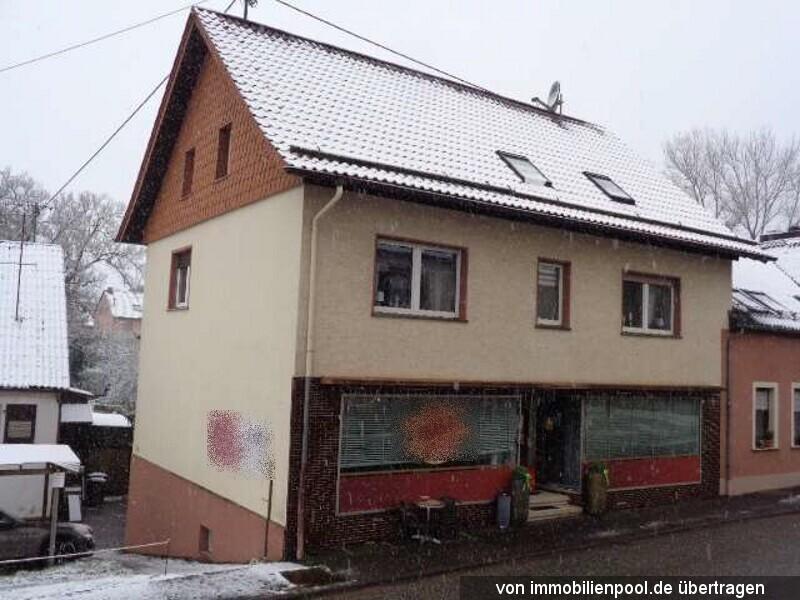 Living & Firm, business-like Foreclosures em Wadern, Alemanha