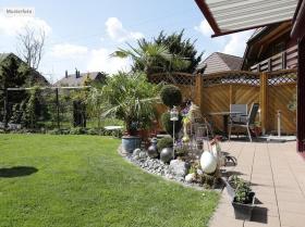 attraktives_Einfamilienhaus_Musterfoto - Casa Foreclosures em Eppelborn-Kreis Neunkirchen, Alemanha