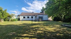 Detached house for sale in Elze-Hildesheim, Germany