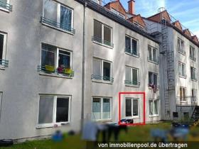 Lapos Elárverezések a  oldalon. Trier-Heiligkreuz, Németország