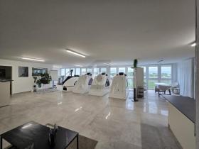 Office block for rent in Chavornay, Switzerland