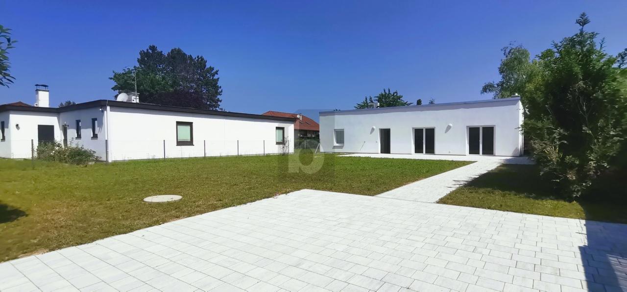 müstakil ev satılık 'de Sollenau, Avusturya