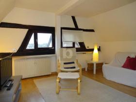 Apartman na potkrovlju za najam u Stuttgart-Schönberg, Njemačka