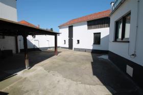 casa unifamiliare in vendita a Floersheim-Weilbach, Germania